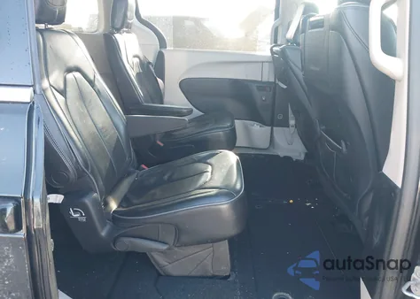 2018 Chrysler Pacifica Limited z USA, uszkodzony, nr VIN 2C4RC1GG5JR233127